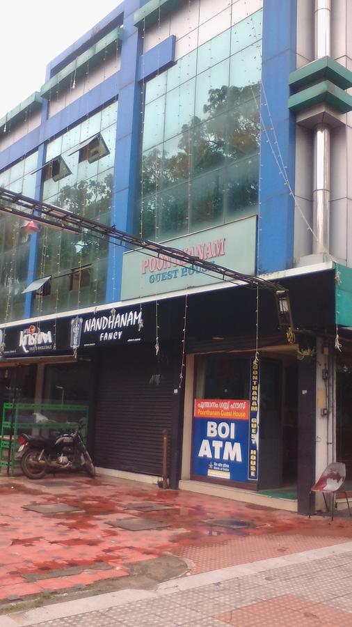 Poonthanam Guest House Guruvayur Bagian luar foto